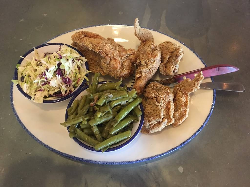 Mias Table | restaurant | 18450 I-45, Shenandoah, TX 77384, USA | 8327648286 OR +1 832-764-8286