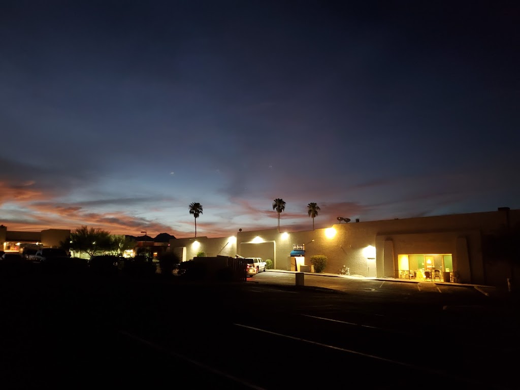 Skybox Ultra Sports Lounge | restaurant | 16737 E Parkview Ave, Fountain Hills, AZ 85268, USA | 4806870556 OR +1 480-687-0556