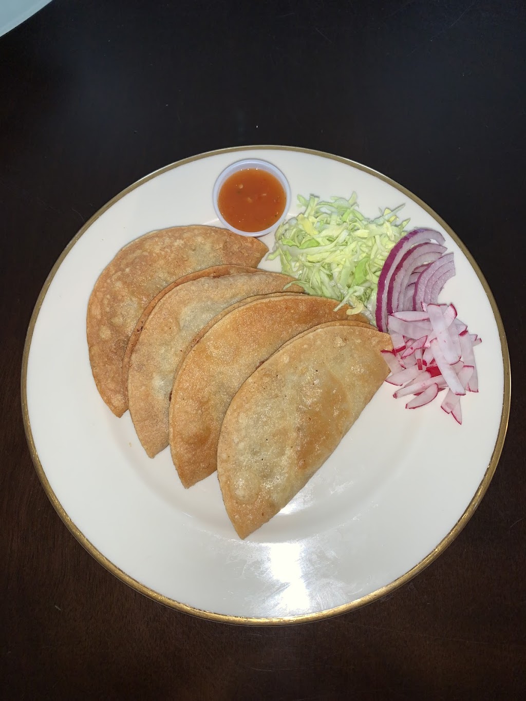 La Cenaduria | restaurant | 2001 S Garey Ave, Pomona, CA 91766, USA | 9092827670 OR +1 909-282-7670