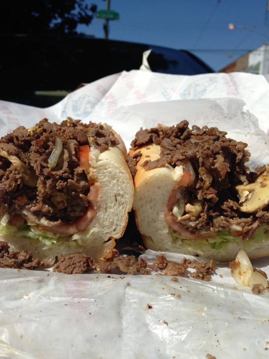 Steak Em-Up | meal takeaway | 2600 S 11th St, Philadelphia, PA 19148, USA | 2154672100 OR +1 215-467-2100