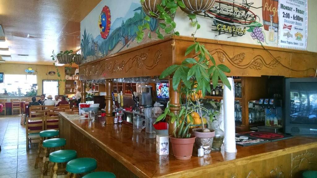 Mama lupitas Restaurant seafood & Mexican Cocina | restaurant | 2095 N Capitol Ave, San Jose, CA 95132, USA | 4086188232 OR +1 408-618-8232