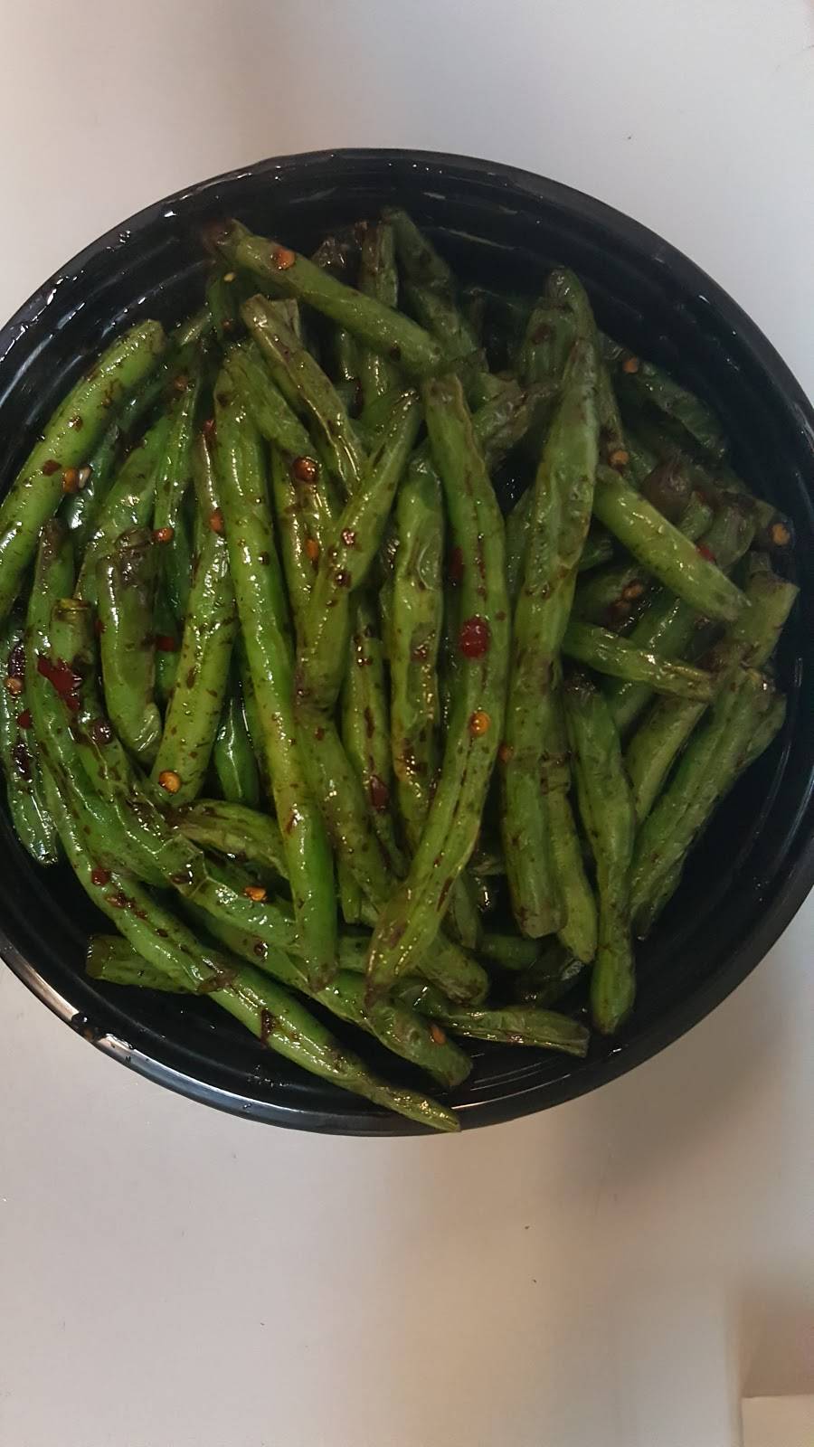 Hot Wok | restaurant | 1020 E Main St M, Purcellville, VA 20132, USA | 5407511688 OR +1 540-751-1688