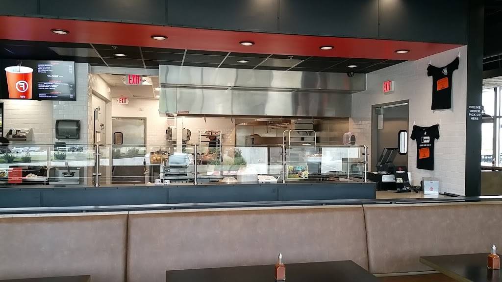 Freebirds World Burrito | restaurant | 2320 S 31st St #100, Temple, TX 76504, USA | 2547738374 OR +1 254-773-8374