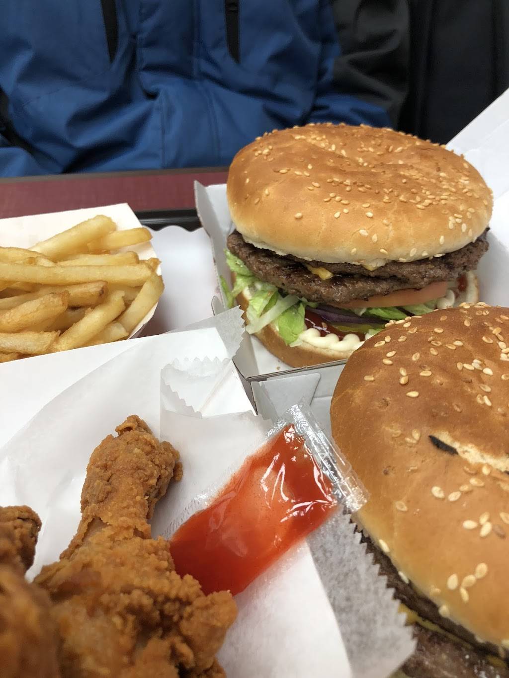 Texas Chicken and Burgers | restaurant | 147-12 Jamaica Ave, Jamaica, NY 11435, USA | 7182985900 OR +1 718-298-5900