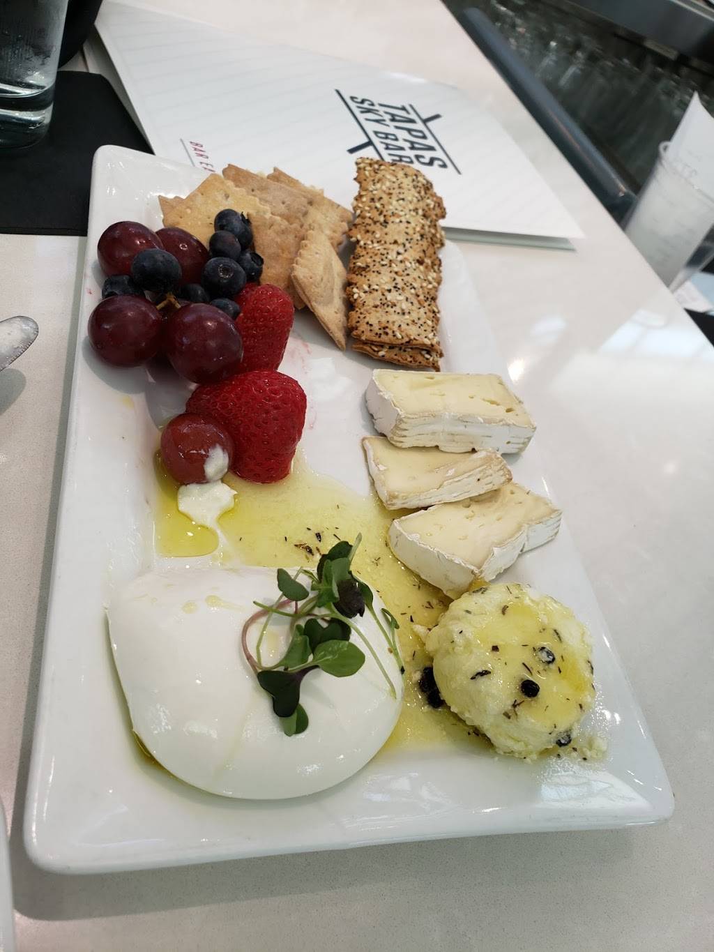 Tapas Sky Bar | restaurant | 8500 Peña Blvd, Denver, CO 80249, USA | 3033426720 OR +1 303-342-6720