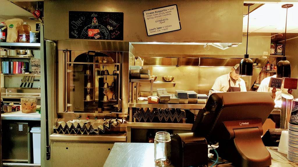 Velvet Taco | restaurant | 3012 N Henderson Ave, Dallas, TX 75206, USA | 2148238358 OR +1 214-823-8358