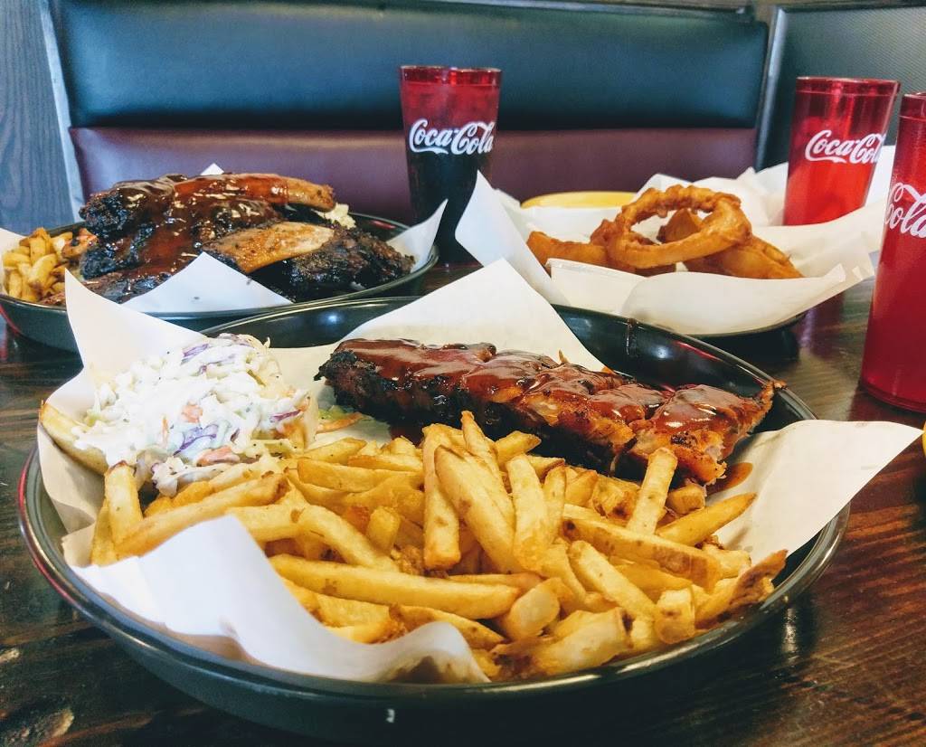 Phils BBQ | restaurant | 17051 W Bernardo Dr, San Diego, CA 92127, USA | 8583126161 OR +1 858-312-6161