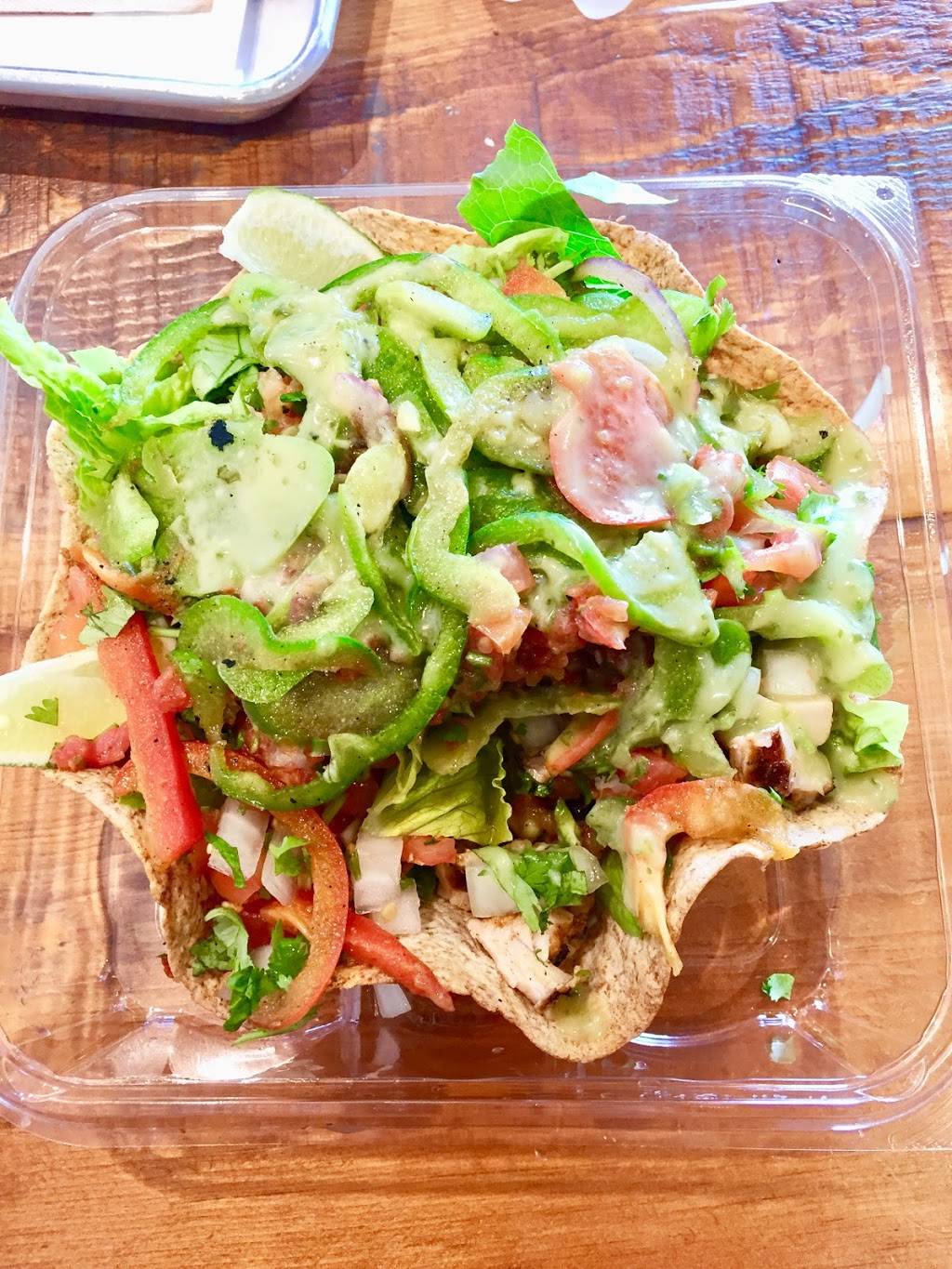 Mucho Burrito Fresh Mexican Grill | restaurant | 3830 Boulevard de la Côte-Vertu #103, Saint-Laurent, QC H4R 1P8, Canada | 5143320880 OR +1 514-332-0880