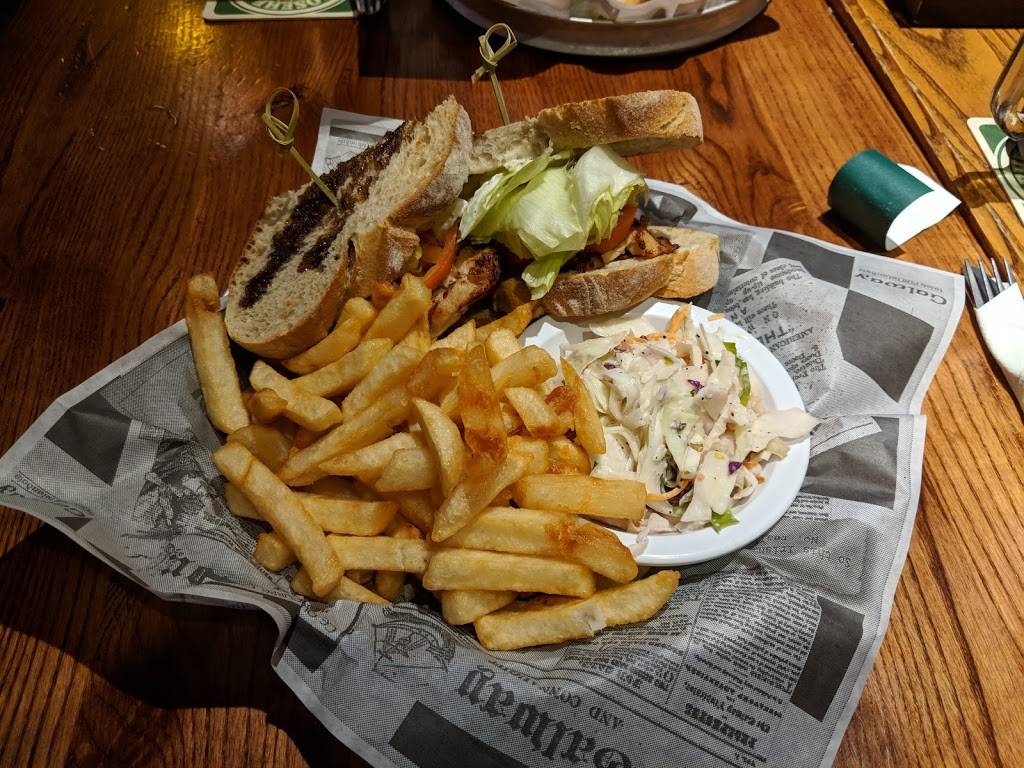 Pub Galway | restaurant | 1112 Avenue Cartier, Québec, QC G1R 2S5, Canada | 4185225282 OR +1 418-522-5282