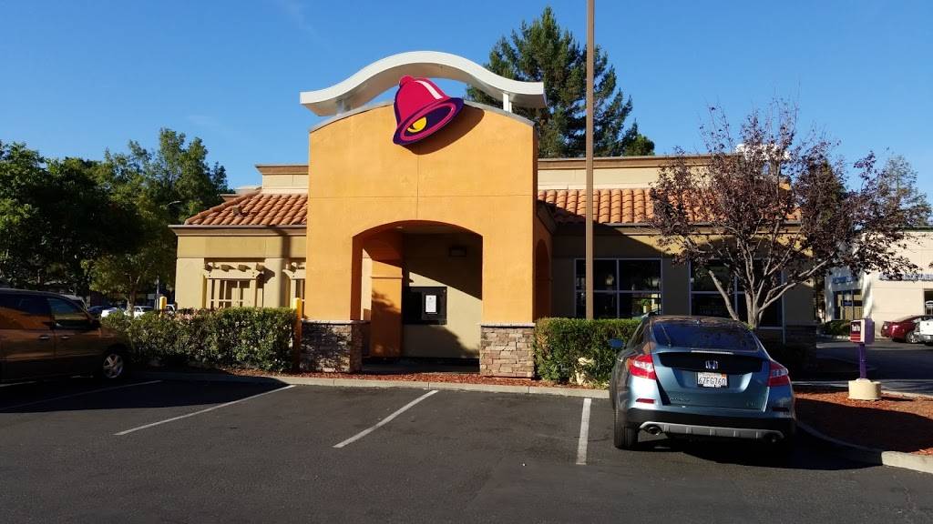 Taco Bell | meal takeaway | 1103 Veterans Blvd, Redwood City, CA 94063, USA | 6505680226 OR +1 650-568-0226