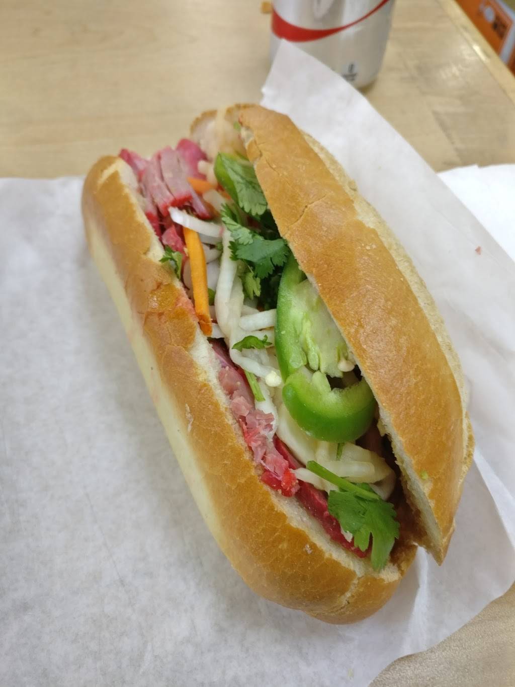 Huong Lan Sandwiches | meal takeaway | 1655 Tully Rd, San Jose, CA 95122, USA | 4082588868 OR +1 408-258-8868