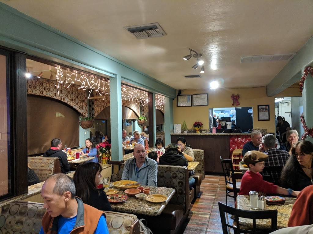 El Merendero | restaurant | 5443 S 12th Ave, Tucson, AZ 85706, USA | 5202941522 OR +1 520-294-1522