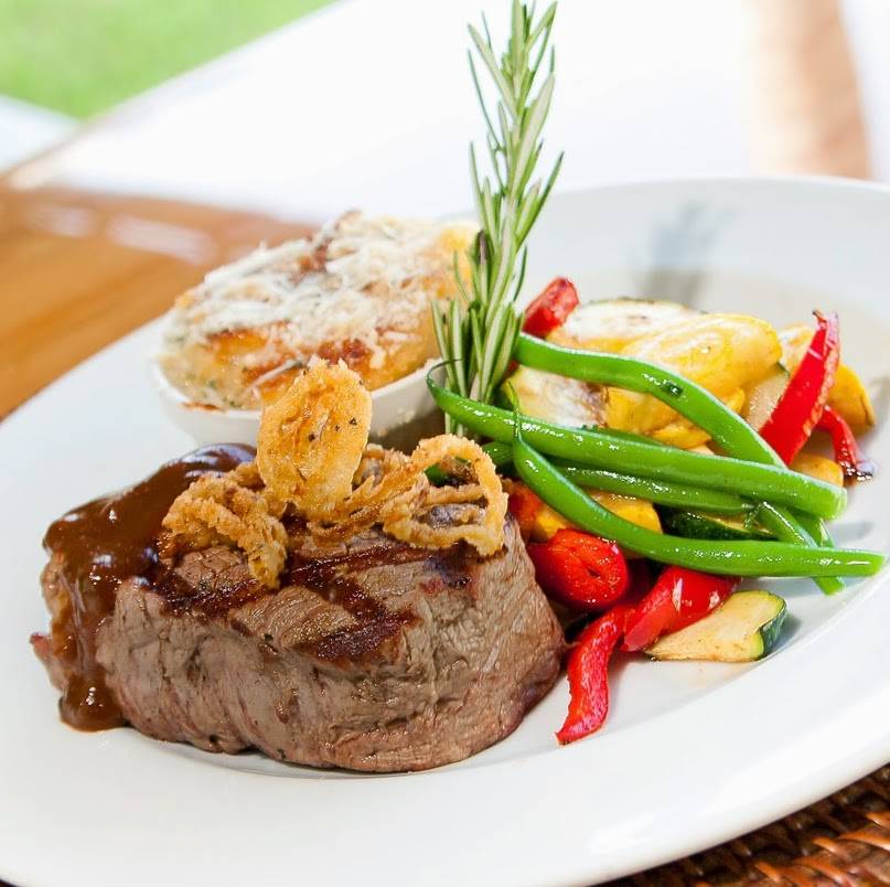 Cips Place Restaurant | restaurant | 2055 Periwinkle Way, Sanibel, FL 33957, USA | 2394720223 OR +1 239-472-0223