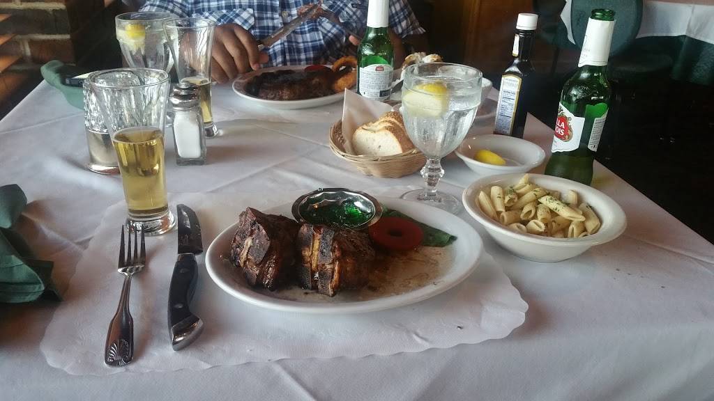 The Steakout | restaurant | 6300 Industrial Loop, Greendale, WI 53129, USA | 4144217200 OR +1 414-421-7200