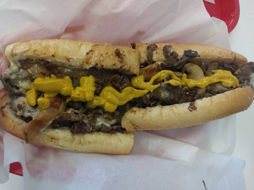 Phillys Best | restaurant | 1998 Ximeno Ave B, Long Beach, CA 90815, USA | 5629867872 OR +1 562-986-7872