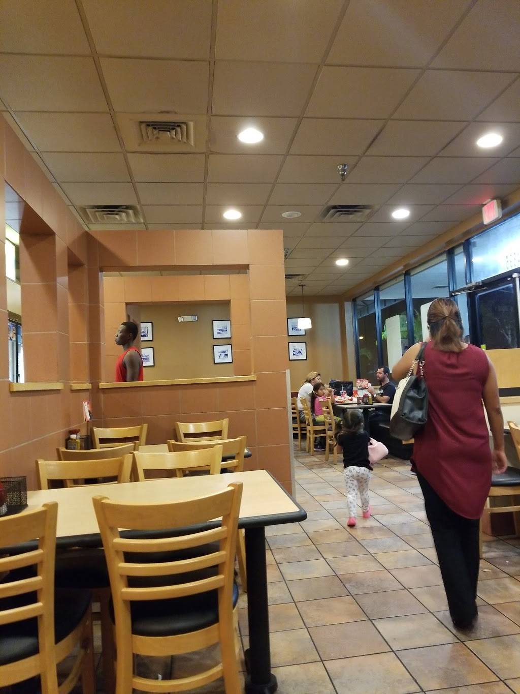 Dairy Queen Grill & Chill | restaurant | 4895 Golden Gate Pkwy, Naples, FL 34116, USA | 2394556700 OR +1 239-455-6700