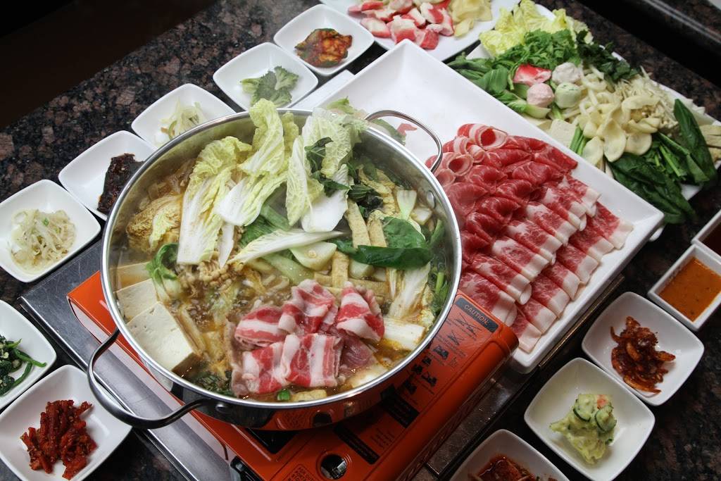 Bull Korean BBQ | restaurant | 3011, 10493 S De Anza Blvd, Cupertino, CA 95014, USA | 4083525515 OR +1 408-352-5515