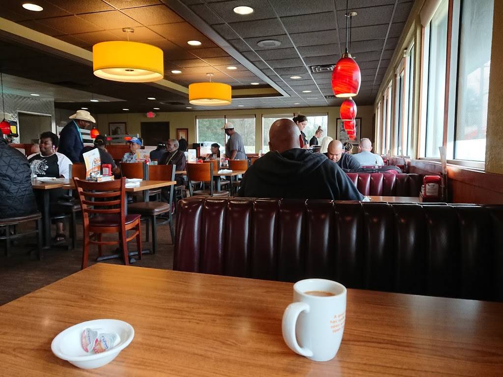 Dennys | restaurant | 1071 Airport Rd, Jacksonville, FL 32218, USA | 9047414561 OR +1 904-741-4561