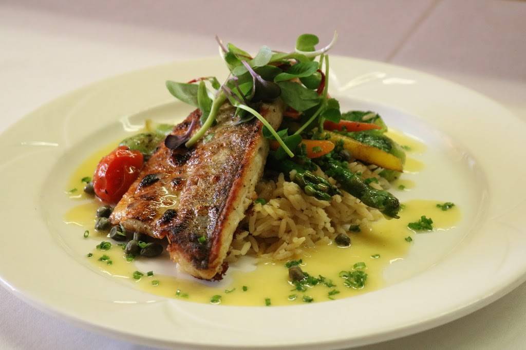 The Crazy Fox Bistro | restaurant | 135 Bayfield St, Barrie, ON L4M 3B3, Canada | 7057375000 OR +1 705-737-5000