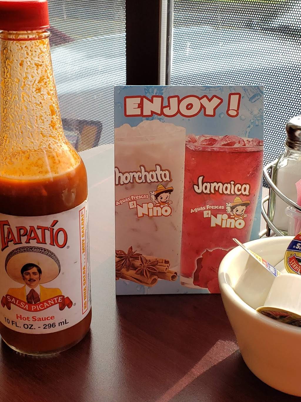 hwy 2 fusion diner | restaurant | 19721 US-2, Monroe, WA 98272, USA | 3602177075 OR +1 360-217-7075