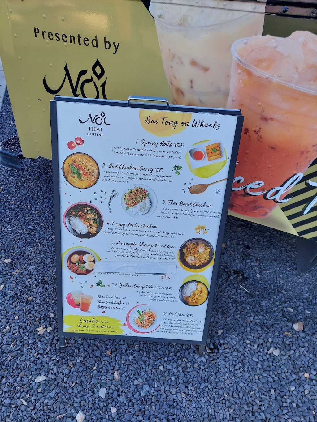 Bai Tong by Noi Thai | restaurant | 19860 7th St, Tumalo, OR 97703, USA | 5416669586 OR +1 541-666-9586