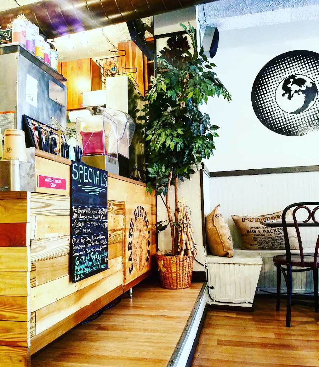 Earth Bistro Cafe | cafe | 11100 Clifton Blvd, Cleveland, OH 44102, USA | 2162019338 OR +1 216-201-9338