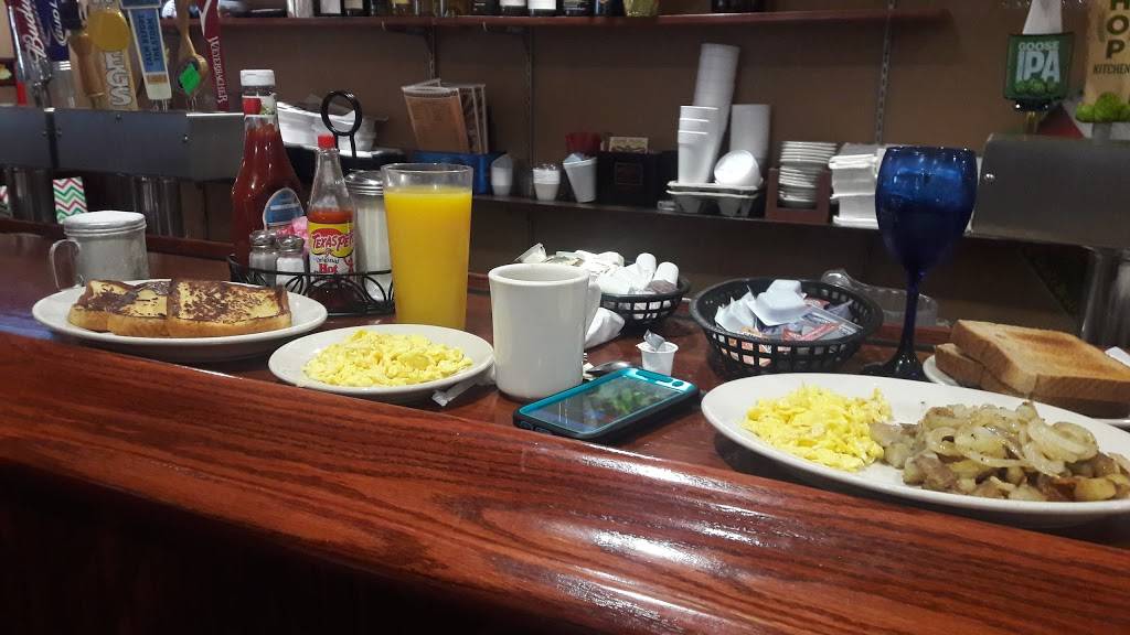 Tubbys Grill | restaurant | 5701 Sandy Spring Rd, Laurel, MD 20707, USA | 3014902828 OR +1 301-490-2828