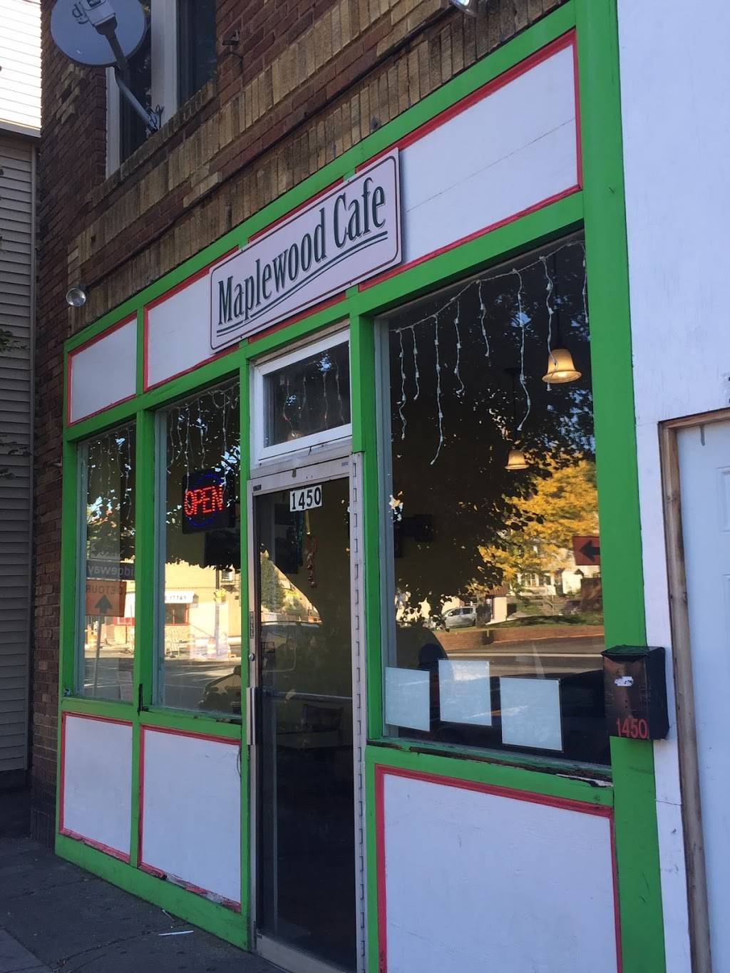 Maplewood Cafe | cafe | 1450 Dewey Ave, Rochester, NY 14615, USA | 5852542141 OR +1 585-254-2141