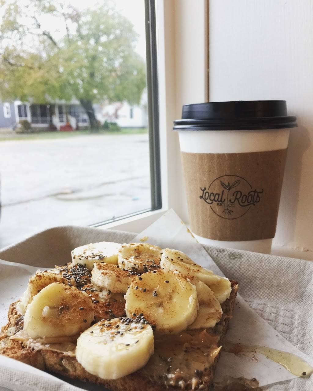 Local Roots Juice Co. | restaurant | 306 Elm St, Perrysburg, OH 43551, USA | 5673318037 OR +1 567-331-8037