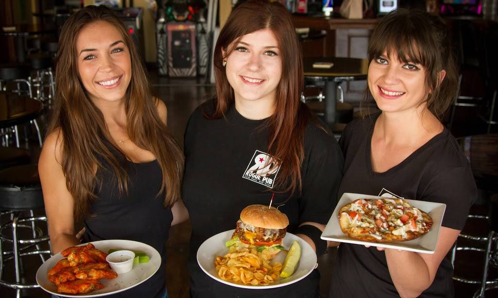 The Roque Pub | restaurant | 3076 Curry Ford Rd, Orlando, FL 32806, USA | 4079853778 OR +1 407-985-3778