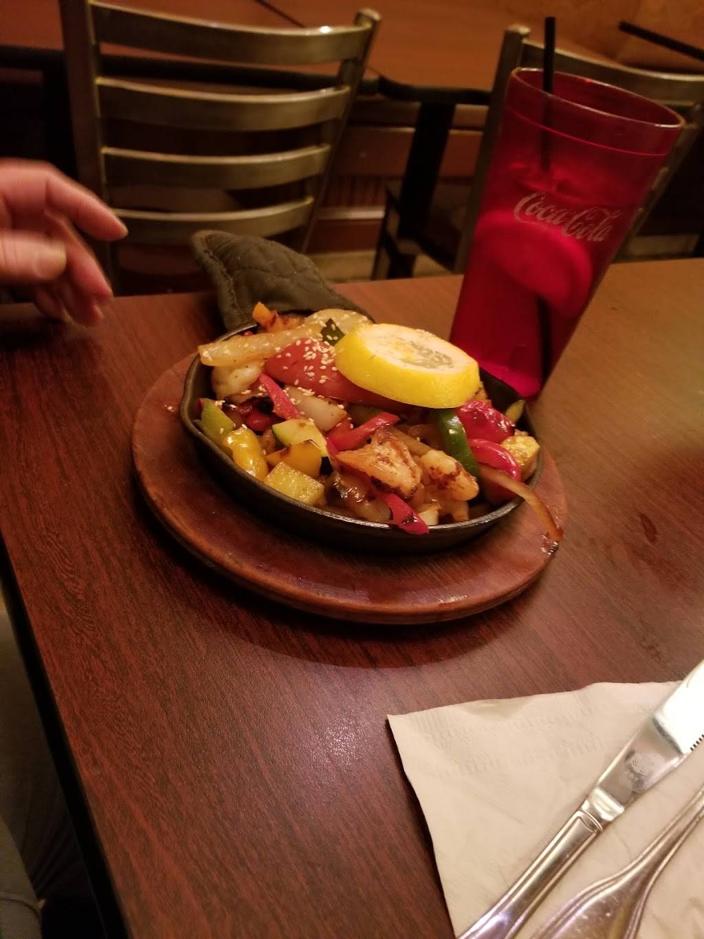 La Carreta | restaurant | 1875 S Willow St, Manchester, NH 03103, USA | 6036237705 OR +1 603-623-7705