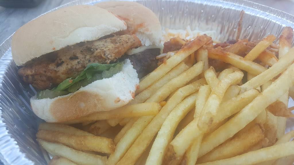 Slider Inn | restaurant | 2117 Peabody Ave, Memphis, TN 38104, USA | 9017251155 OR +1 901-725-1155