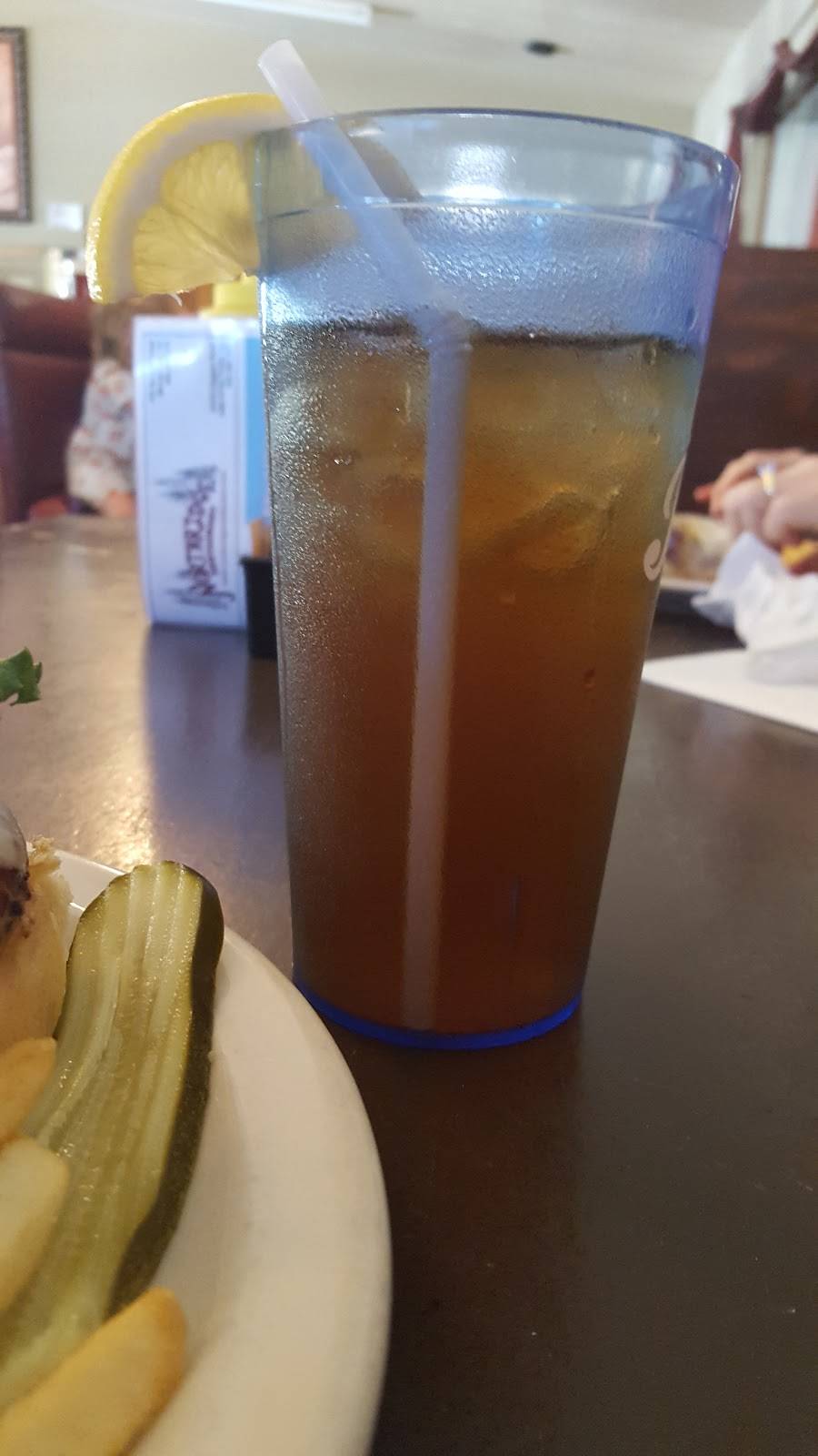 Northridge Restaurant | restaurant | 21515 Higgins Rd, Auburn, CA 95602, USA | 5302681073 OR +1 530-268-1073