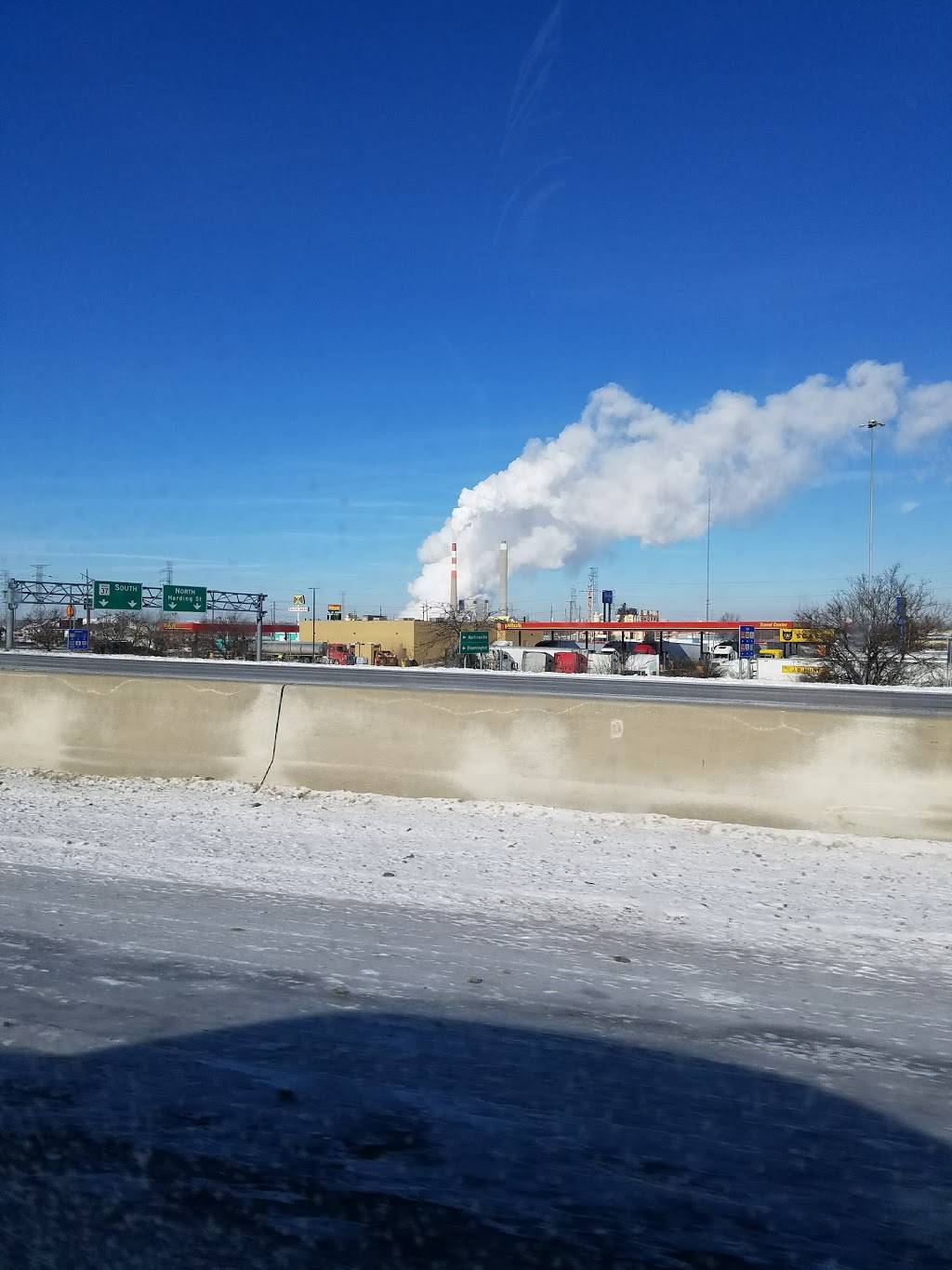 Flying J Travel Center | restaurant | 1720 W Thompson Rd, Indianapolis, IN 46217, USA | 3177835543 OR +1 317-783-5543