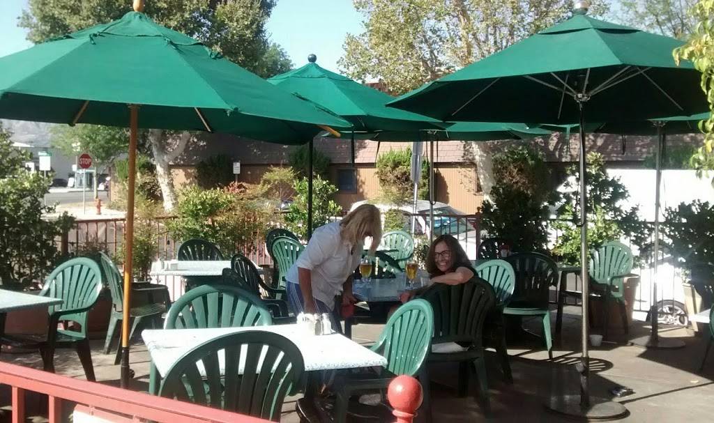 Tallyrand Restaurant | restaurant | 1700 W Olive Ave, Burbank, CA 91506, USA | 8188469904 OR +1 818-846-9904