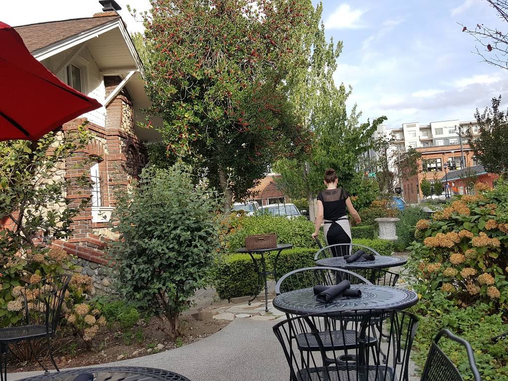 The Stone House | restaurant | 16244 Cleveland St, Redmond, WA 98052, USA | 4255585625 OR +1 425-558-5625