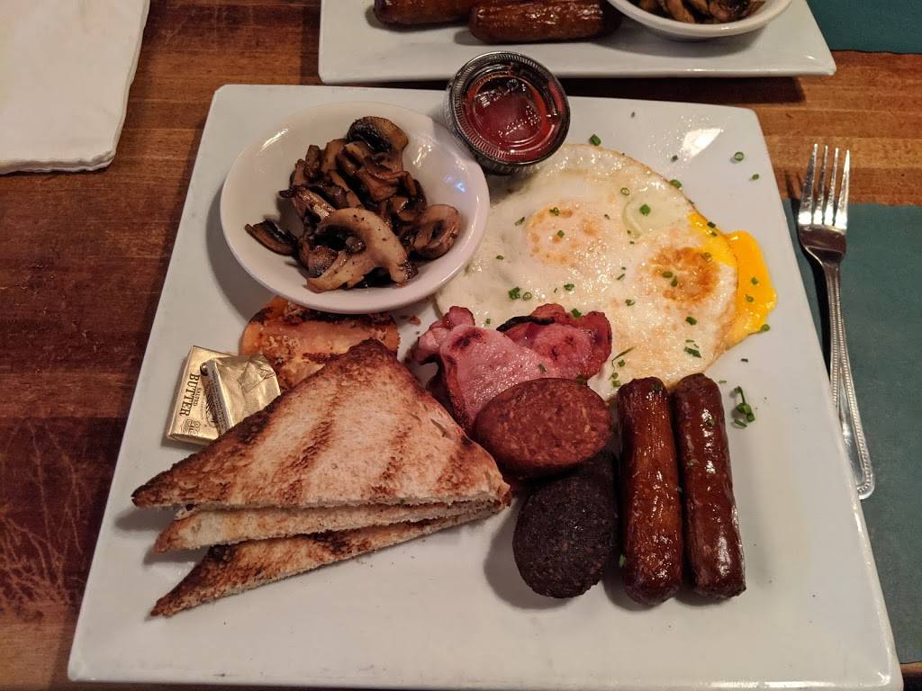 The Triple Crown Ale House | restaurant | 330 7th Ave, New York, NY 10001, USA | 2127361575 OR +1 212-736-1575