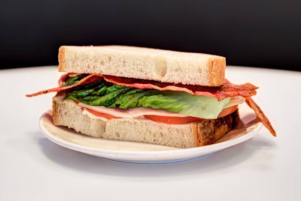 Aroma Espresso Bar | meal takeaway | 100 Church St, New York, NY 10007, USA | 2123460095 OR +1 212-346-0095