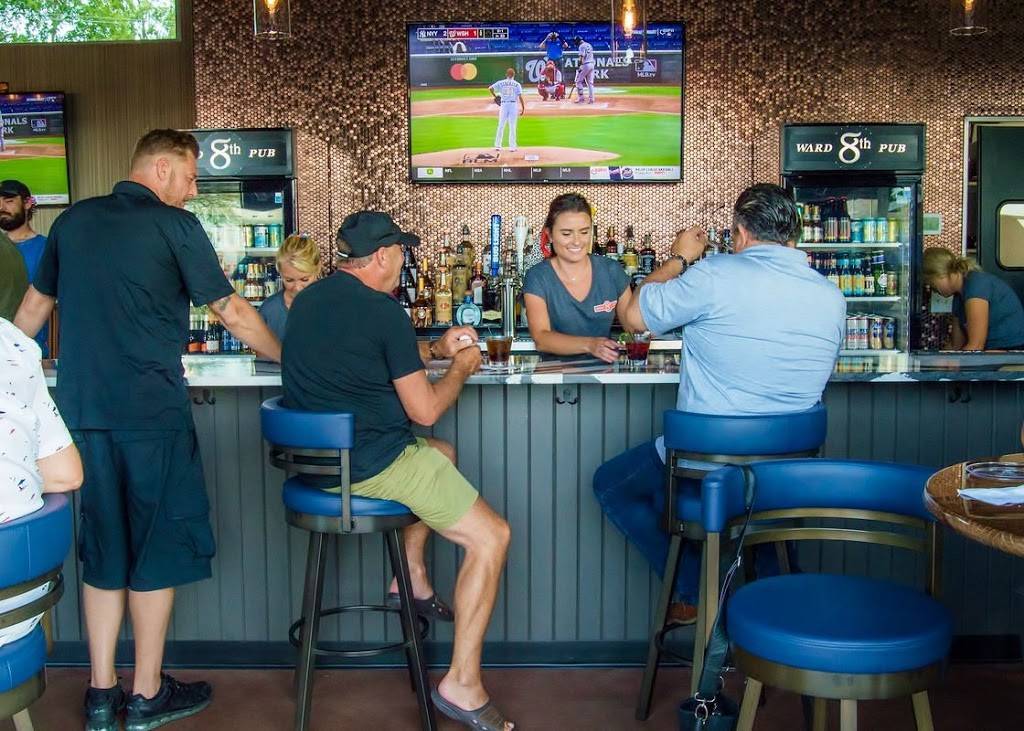 8th Ward Urban Bar and Restaurant | restaurant | 3905 Broadway, Rockford, IL 61108, USA | 8157086523 OR +1 815-708-6523