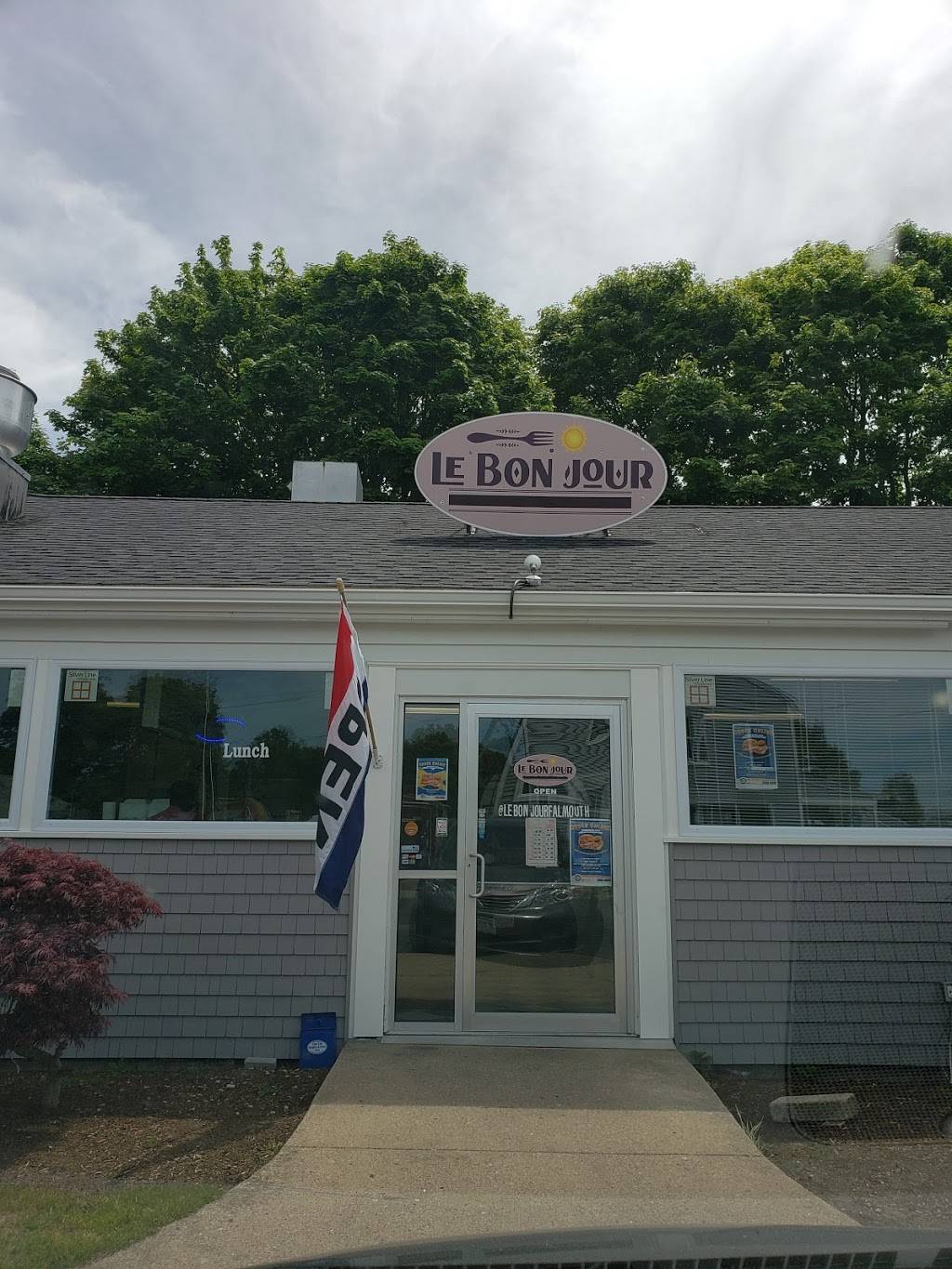 Le Bon Jour | restaurant | 420 E Falmouth Hwy, East Falmouth, MA 02536, USA | 7746123967 OR +1 774-612-3967