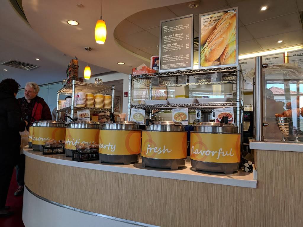 Au Bon Pain | cafe | 1 Normal Ave, Montclair, NJ 07043, USA | 9736555433 OR +1 973-655-5433