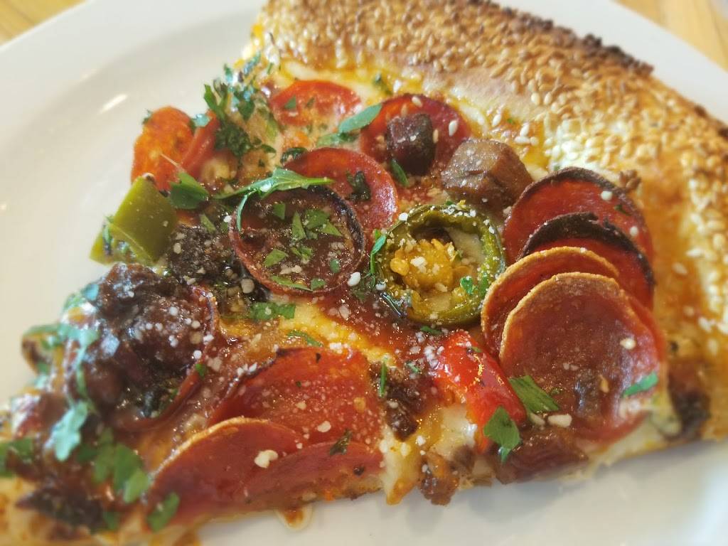 Zolis NY Pizza | restaurant | 14910 Midway Rd, Addison, TX 75001, USA | 4697549654 OR +1 469-754-9654