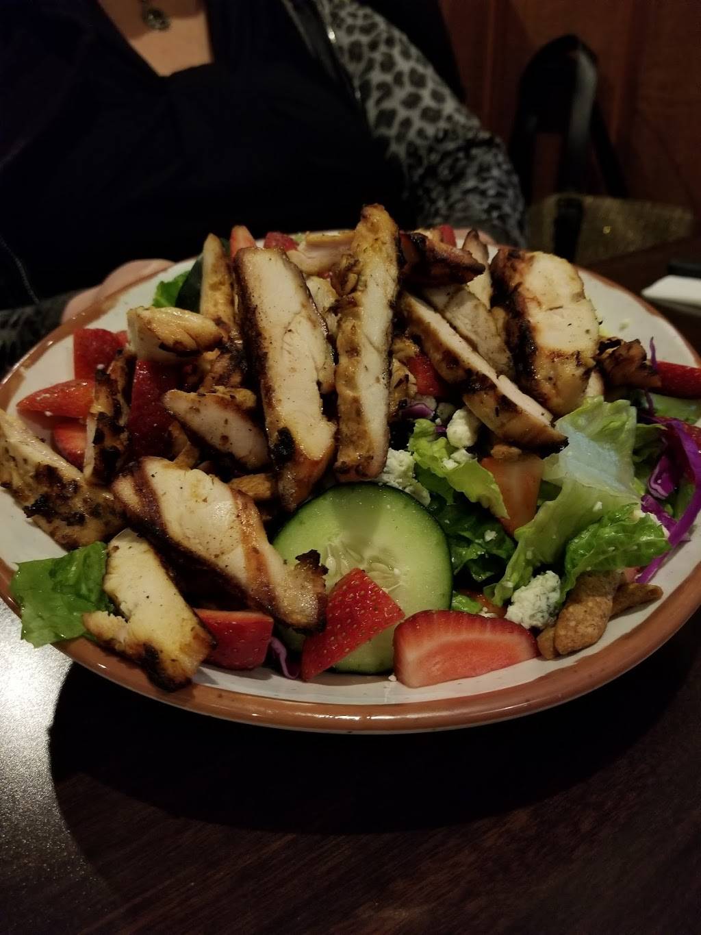 Alfies Inn | restaurant | 425 Roosevelt Rd, Glen Ellyn, IL 60137, USA | 6308582506 OR +1 630-858-2506