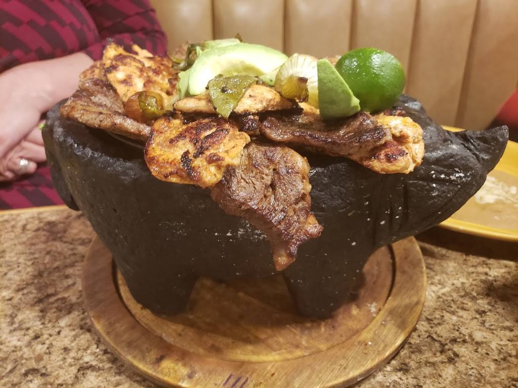 Mariachis Mexican Restaurant | restaurant | 1217 Lancaster Bypass W, Lancaster, SC 29720, USA | 8032869488 OR +1 803-286-9488