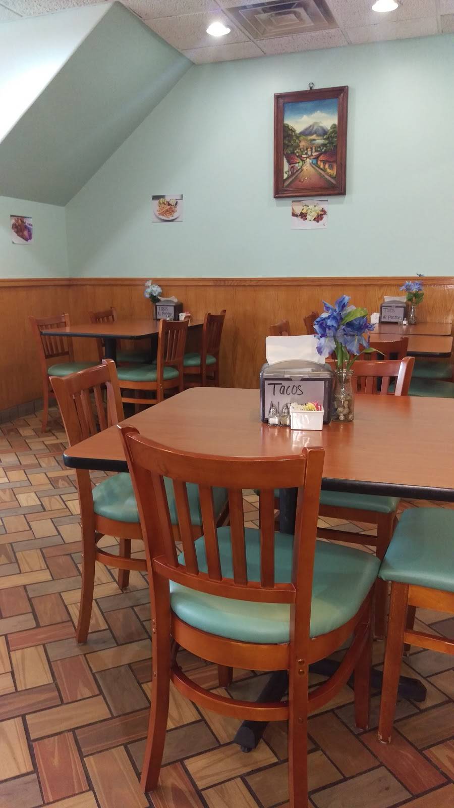 El New Chapala Restaurant | restaurant | 3537 E 106th St, Chicago, IL 60617, USA | 7739027829 OR +1 773-902-7829