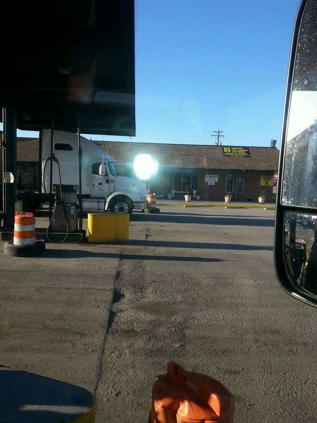 Big Charlies Truck Plaza | meal delivery | 5792 Northampton Blvd, Virginia Beach, VA 23455, USA | 7574602032 OR +1 757-460-2032