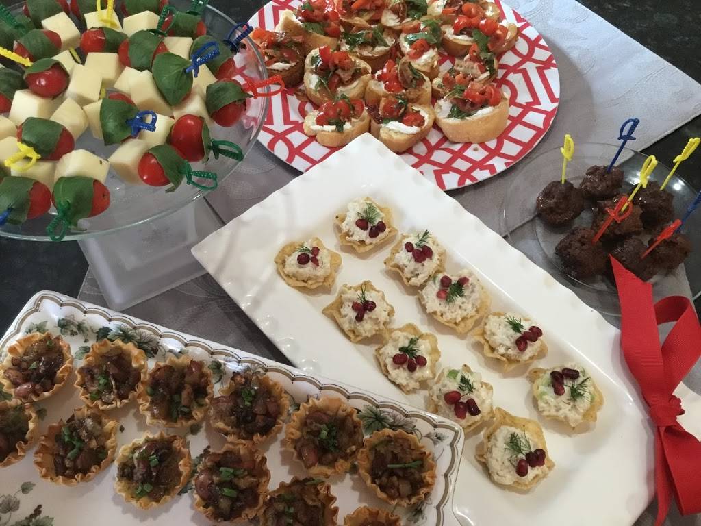 Breaking Bread - Crystal Lake | restaurant | 230 W Virginia St Suite 250, Crystal Lake, IL 60014, USA | 8158936510 OR +1 815-893-6510