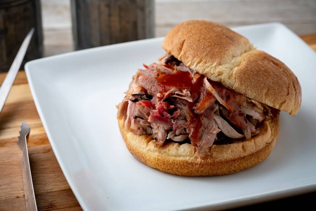 Texas Pitmaster BBQ | restaurant | 3955 Veteran Memorial Dr, Hattiesburg, MS 39401, USA | 6012724001 OR +1 601-272-4001