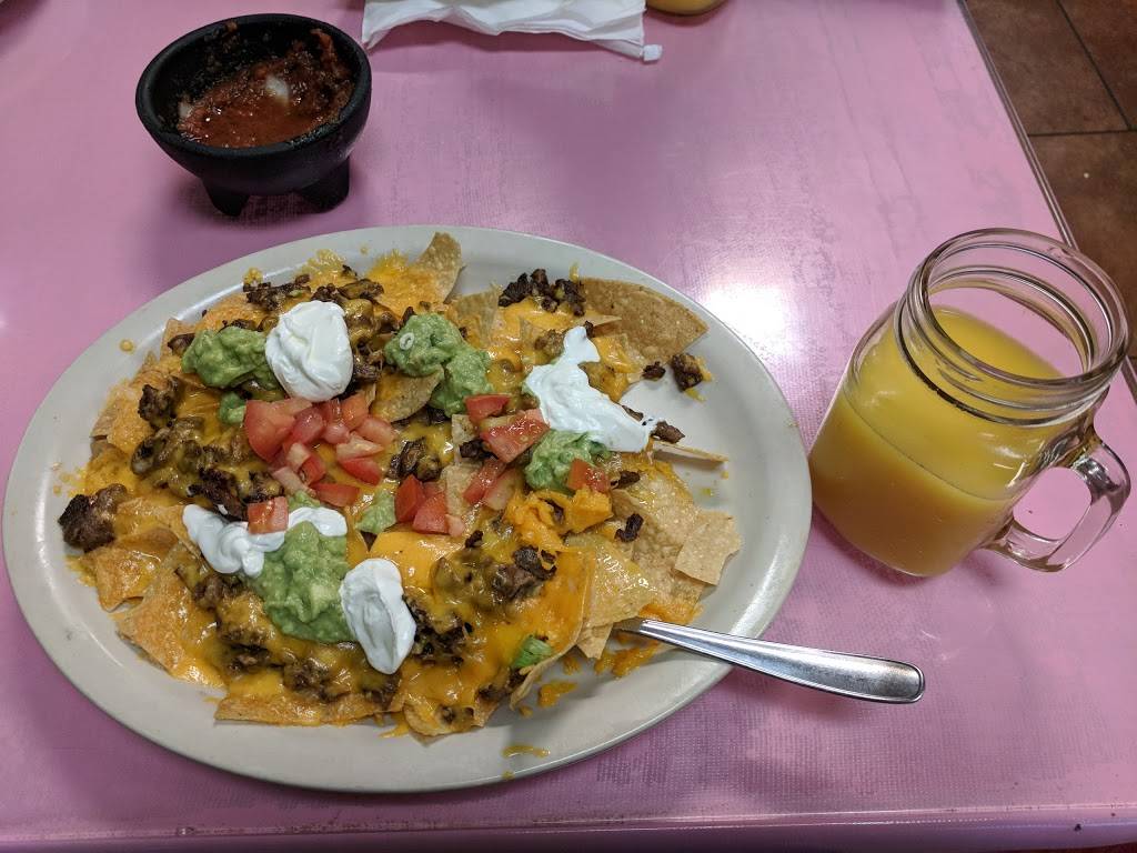 Saritas Mexican Food | restaurant | 8075 San Miguel Canyon Rd, Salinas, CA 93907, USA | 8316630229 OR +1 831-663-0229