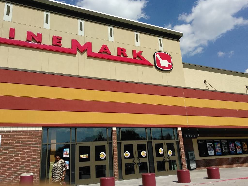 Cinemark Movies 16 | meal takeaway | 220 W Westchester Pkwy, Grand Prairie, TX 75052, USA | 9722630104 OR +1 972-263-0104